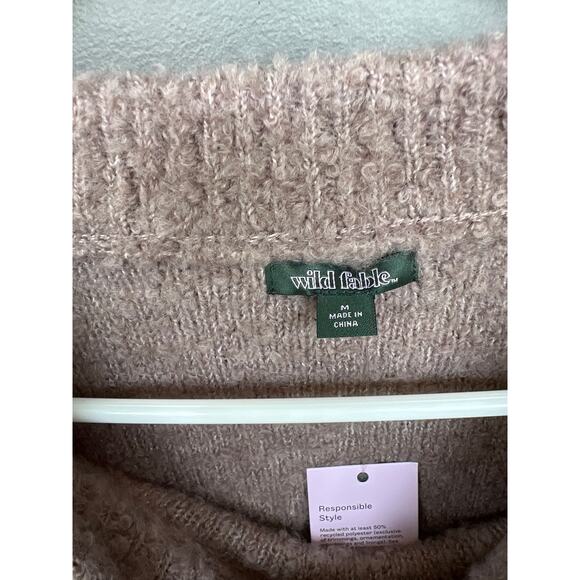 NWT Wild Fable size medium beige sweater super soft - Picture 2 of 3